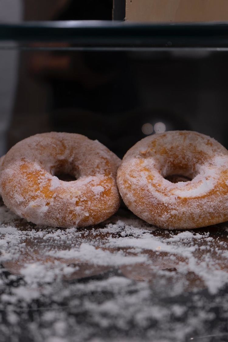 Donut Recipe - Donuts Sprinkled with Powdered Sugar